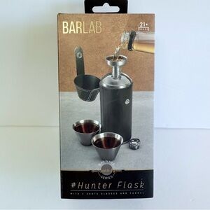 Black Hunter Flask Set with Teo Shot Glasses